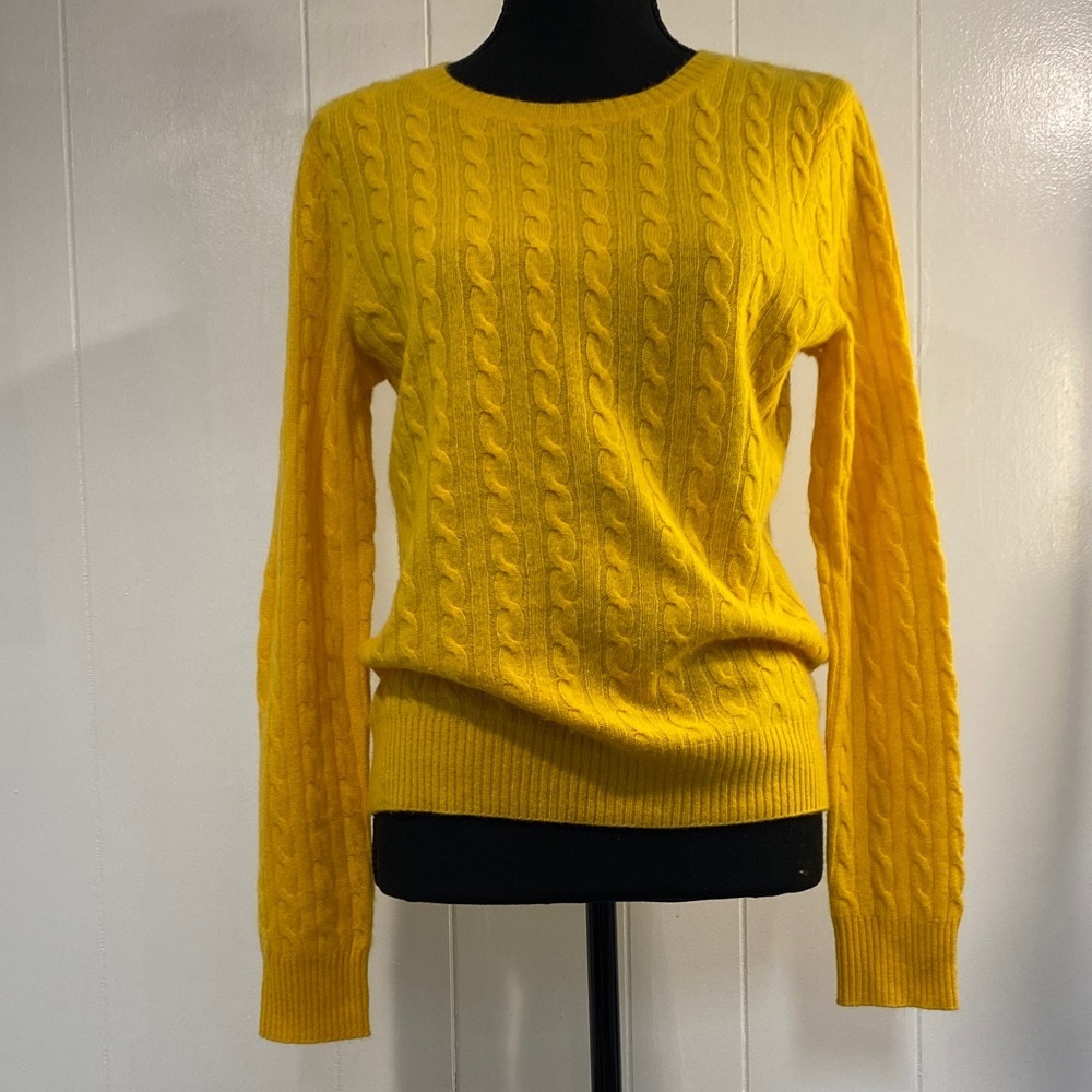 Antonio Melani Cashmere Sweater | Cable Knit Yellow | Crewneck | Size M